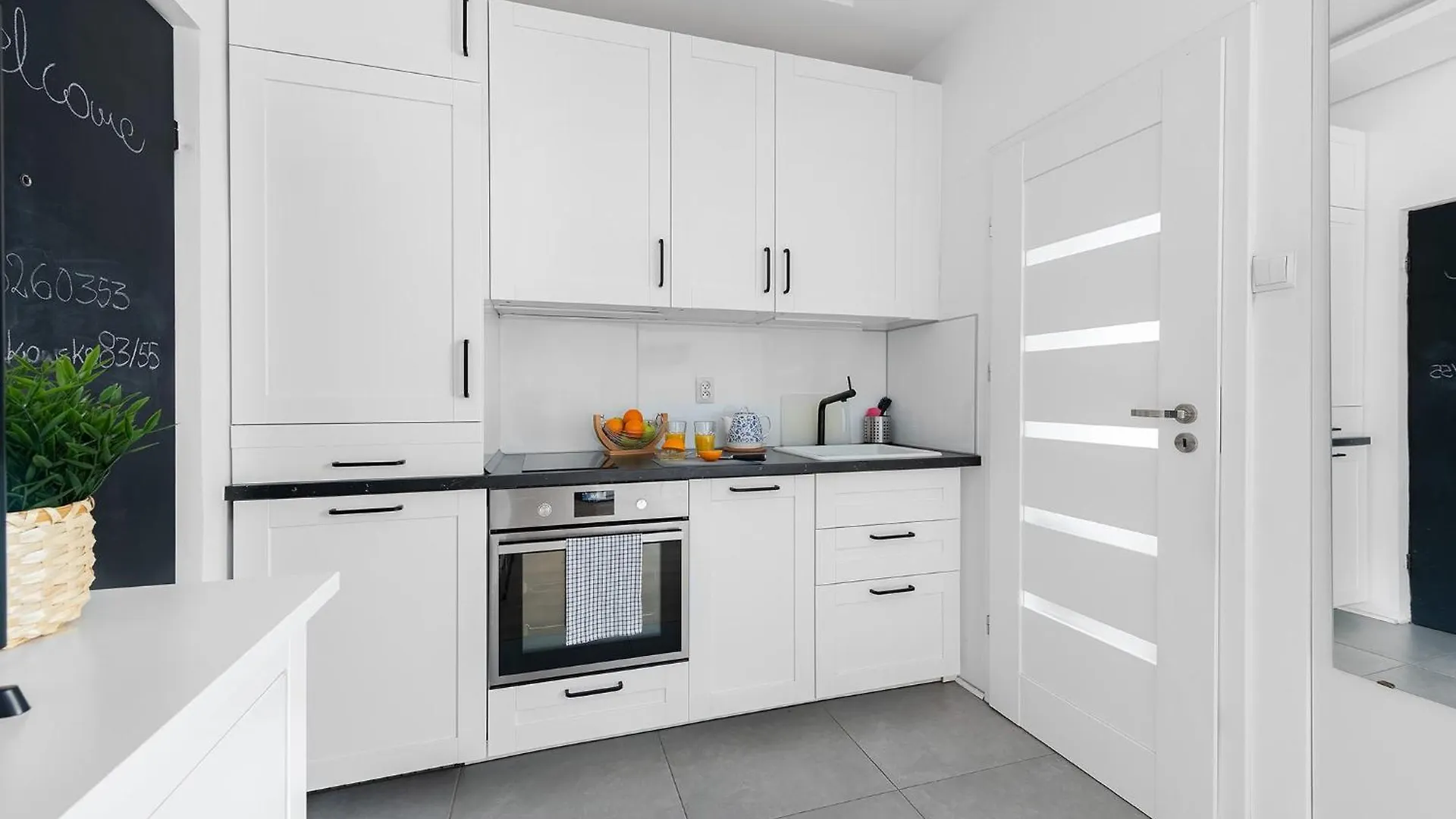 Marszalkowska 83 - Stacja Metra 500M - Dworzec Centrlany 1Km - Better Rental Warsaw Poland