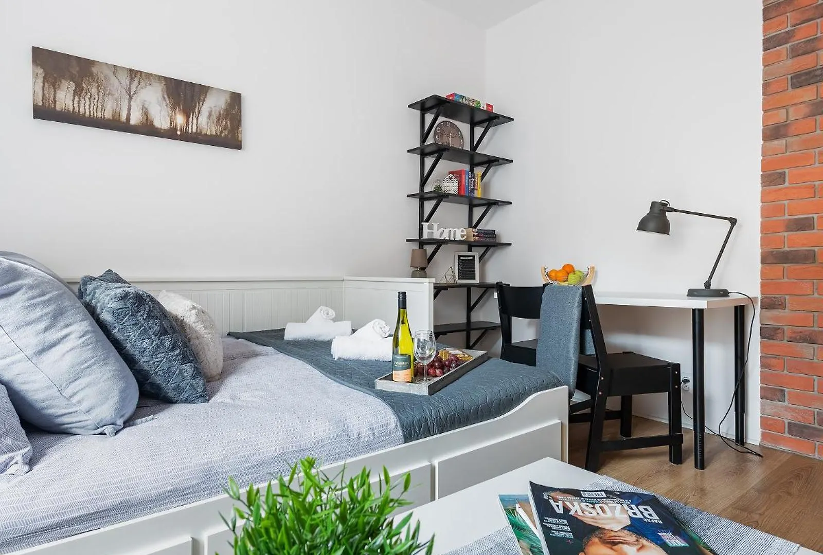 Apartment Marszalkowska 83 - Stacja Metra 500M - Dworzec Centrlany 1Km - Better Rental Warsaw Poland